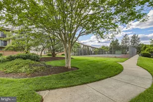 6942 Hanover Pkwy, Greenbelt, MD 20770 - Photo 41