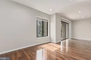 6942 Hanover Pkwy, Greenbelt, MD 20770 - Photo 9
