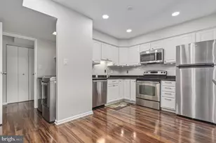 6942 Hanover Pkwy, Greenbelt, MD 20770 - Photo 11