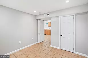 8919 58th Ave, College Park, MD 20740 - Photo 21