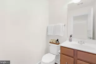 3826 Rock Spring Dr, Upper Marlboro, MD 20772 - Photo 5