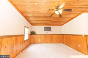 2103 Willowtree Ln, Temple Hills, MD 20748 - Photo 29