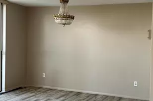 6100 Westchester Park Dr, College Park, MD 20740 - Photo 5