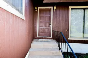 1019 Cedar Heights Dr, Capitol Heights, MD 20743 - Photo 3