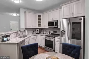 3708 Elmcrest Ln, Bowie, MD 20716 - Photo 9