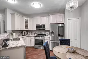 3708 Elmcrest Ln, Bowie, MD 20716 - Photo 7