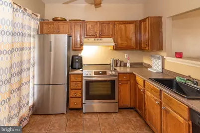 7001 Flag Harbor Drive, District Heights, MD 20747 - Photo 5
