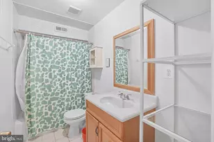 4702 Tecumseh St, College Park, MD 20740 - Photo 43