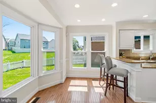 14215 Greenview Dr, Laurel, MD 20708 - Photo 13