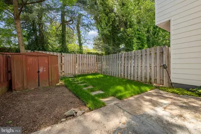 4058 Hanson Oaks Drive, Hyattsville, MD 20784 - Photo 27