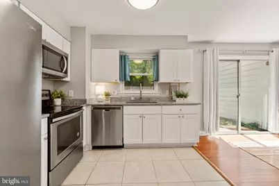 4058 Hanson Oaks Drive, Hyattsville, MD 20784 - Photo 3