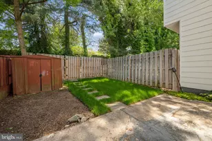 4058 Hanson Oaks Dr, Hyattsville, MD 20784 - Photo 27