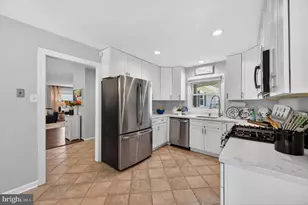 3905 Carvel Ln, Bowie, MD 20715 - Photo 21