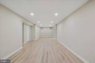10611 Foxlake Dr, Bowie, MD 20721 - Photo 23