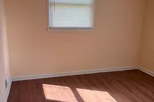 3202 Hayes St, Lanham, MD 20706 - Photo 3