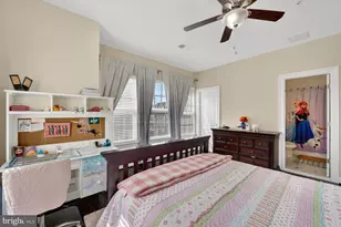 712 Sentry Square, Oxon Hill, MD 20745 - Photo 21