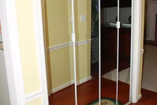8606 Compass Ct, Laurel, MD 20708 - Photo 9