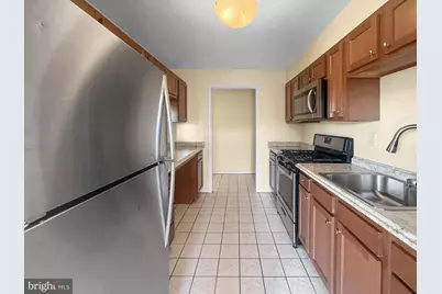 3807 Saint Barnabas Road #203, Suitland, MD 20746 - Photo 5