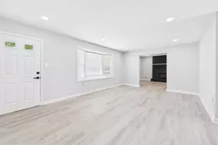 9604 Middleridge Ct, Brandywine, MD 20613 - Photo 3