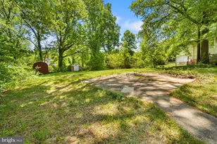 8803 63rd Ave, College Park, MD 20740 - Photo 37