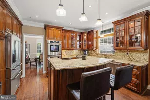 12104 Guinevere Pl, Glenn Dale, MD 20769 - Photo 7