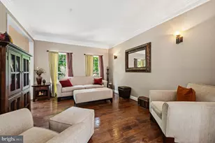 12104 Guinevere Pl, Glenn Dale, MD 20769 - Photo 3