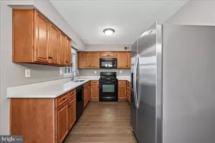 11614 Cosca Park Dr, Clinton, MD 20735 - Photo 7