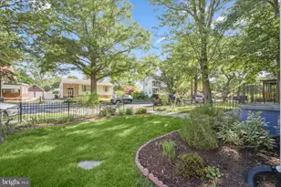 4911 Ravenswood Rd, Riverdale, MD 20737 - Photo 27