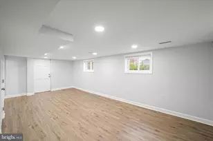 4911 Ravenswood Rd, Riverdale, MD 20737 - Photo 23