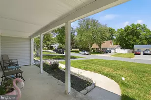 4412 Orangewood Ln, Bowie, MD 20715 - Photo 5