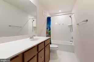10545 Jim Lovell Ln, Lanham, MD 20706 - Photo 19