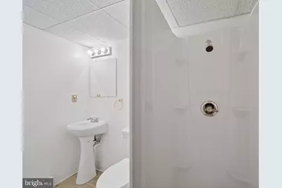 10702 Hollaway Drive, Upper Marlboro, MD 20772 - Photo 17