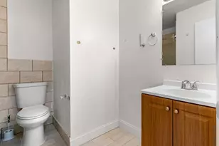 7714 Merrick Ln, Landover, MD 20785 - Photo 19