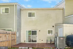 7714 Merrick Ln, Landover, MD 20785 - Photo 29