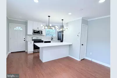 864 Neptune Avenue, Oxon Hill, MD 20745 - Photo 3