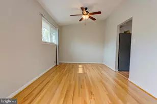 6628 Adrian St, Hyattsville, MD 20784 - Photo 9