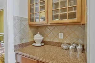 2615 Galeshead Dr, Upper Marlboro, MD 20774 - Photo 9