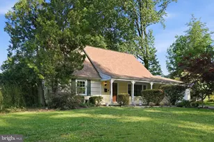 3007 Twisting Ln, Bowie, MD 20715 - Photo 3