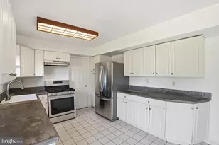 3007 Twisting Ln, Bowie, MD 20715 - Photo 9