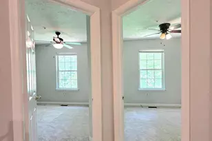 7266 Mahogany Dr, Hyattsville, MD 20785 - Photo 13