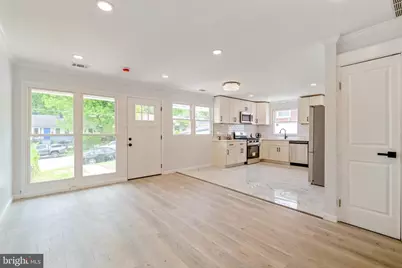 7850 Burnside Road, Landover, MD 20785 - Photo 5