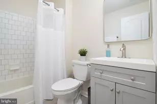 8961 Town Center Cir, Upper Marlboro, MD 20774 - Photo 13