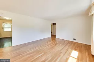 4206 Lyons St, Temple Hills, MD 20748 - Photo 5