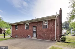 4206 Lyons St, Temple Hills, MD 20748 - Photo 33