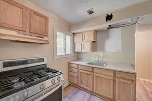 9303 Kimbark Ave, Lanham, MD 20706 - Photo 15