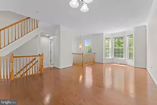 702 Anoosh Ct, Upper Marlboro, MD 20774 - Photo 9