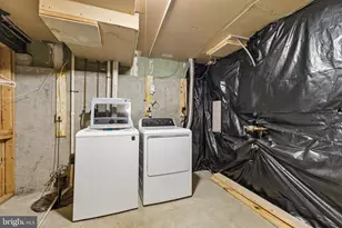 2711 Neman Ct, Bowie, MD 20716 - Photo 23