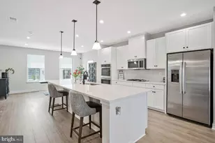 164 Lawndale Dr, Bowie, MD 20716 - Photo 9