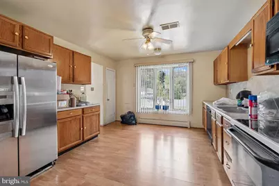 6701 Birch Lane, Temple Hills, MD 20748 - Photo 17