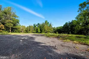 9310 Crandall Rd, Lanham, MD 20706 - Photo 9